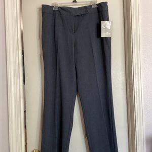 Women’s grey dress pants NWT. Size 16. Sag Harbor Stretch